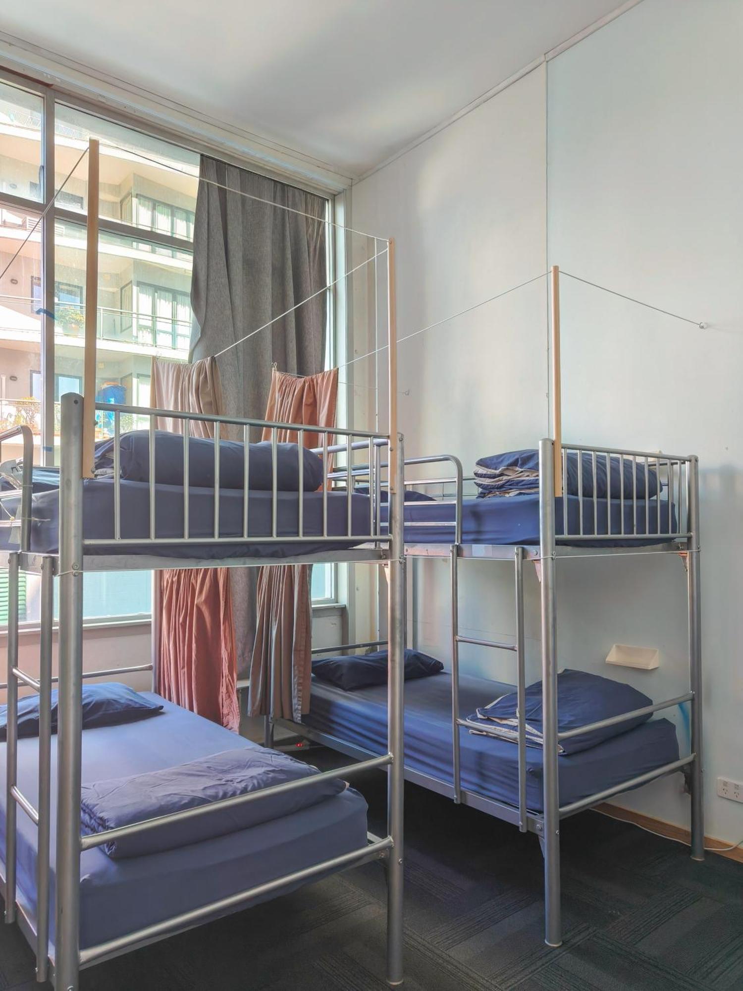 Хостел Metro Adventurer Backpackers Окленд Экстерьер фото